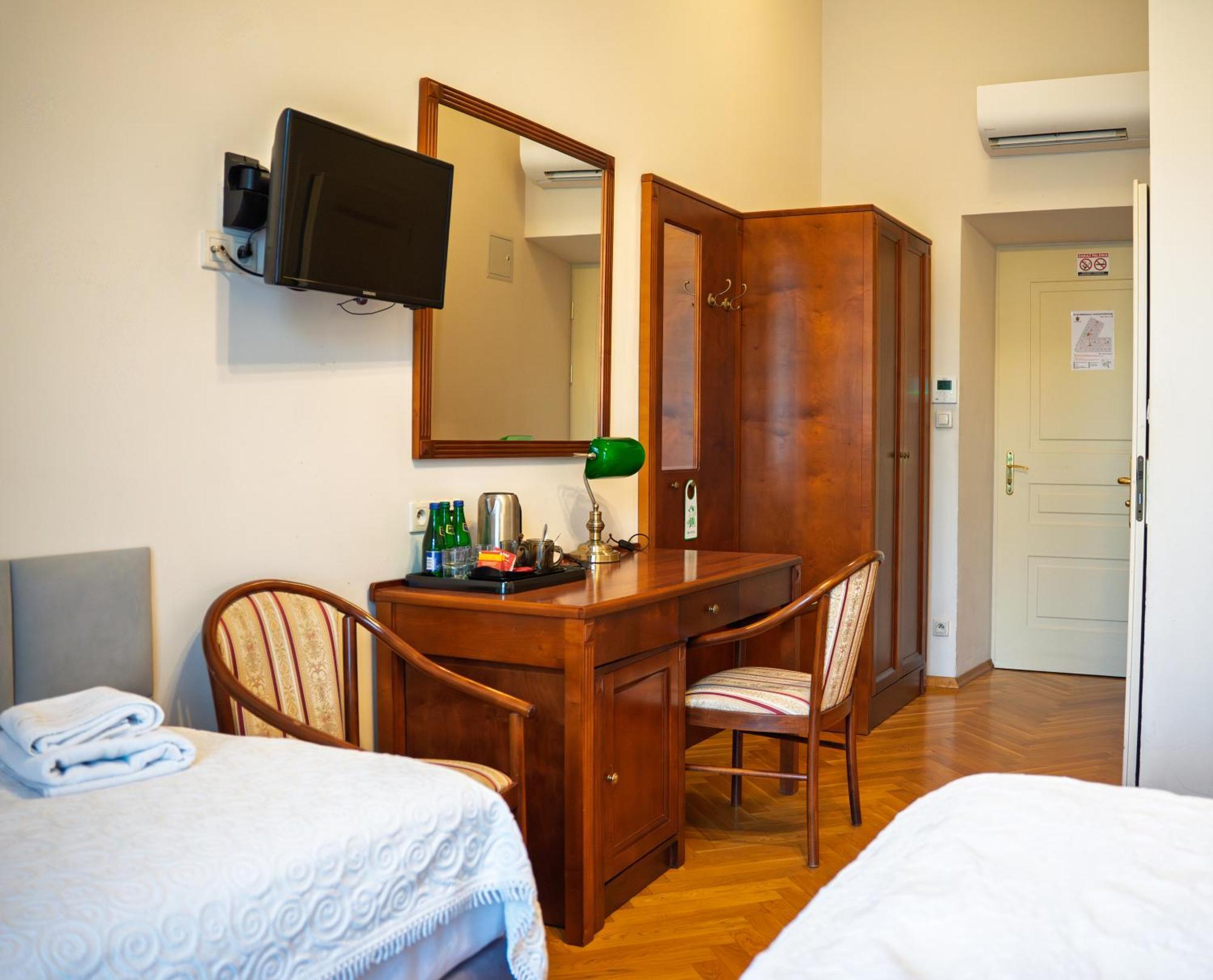 Hotel Polonia — Fotos 3